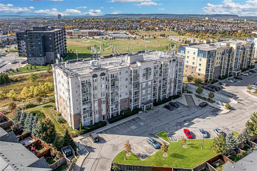203 - 1379 Costigan Road, Milton | For Sale @ $685,999 | Condos.ca