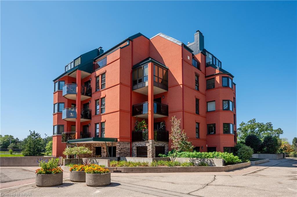 63 54 Blue Springs Drive, Waterloo Terminated, 40514674 Condos.ca