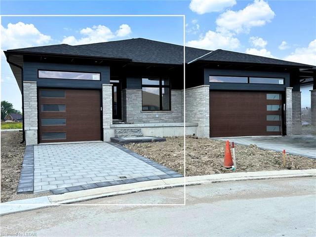 3 - 106 Coastal Crescent