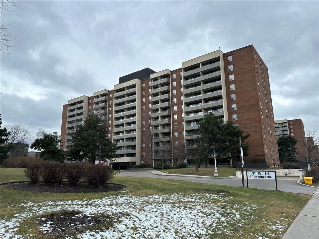 313 9 Four Winds Drive, North York Sold, 40527814 Condos.ca