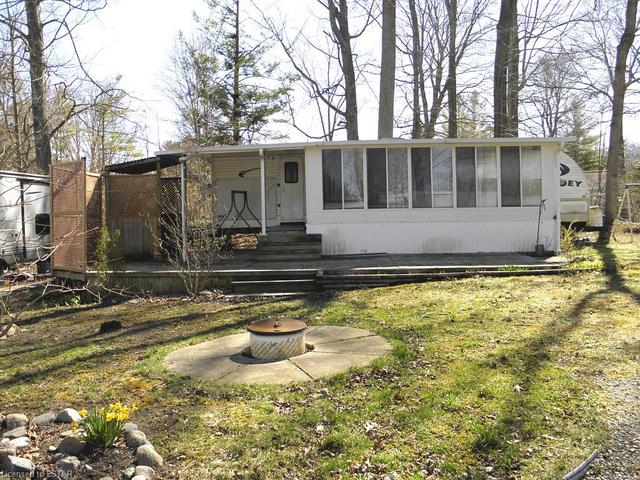 E-14 - 9338 West Ipperwash Road