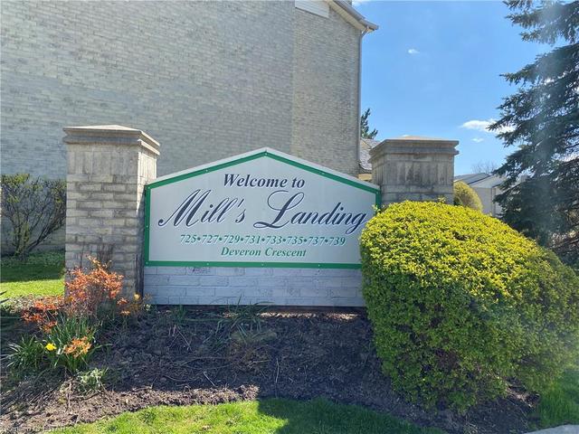 302 - 737 Deveron Crescent