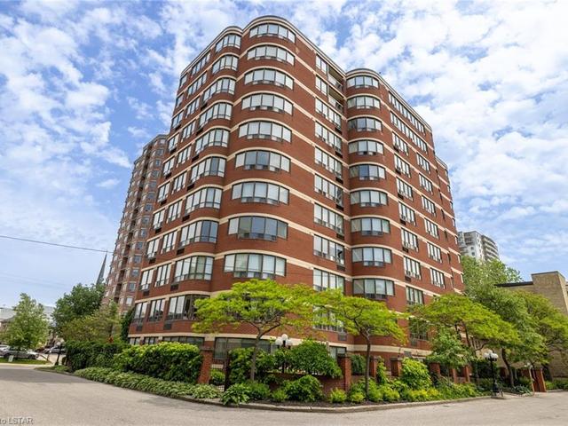 902 - 7 Picton Street