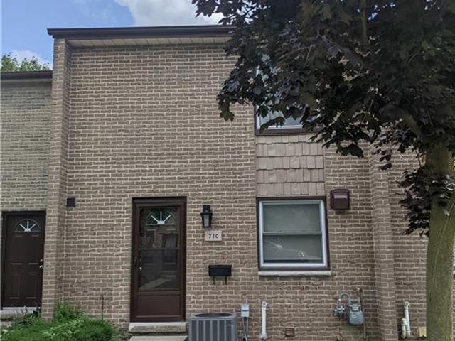 710 Wonderland Road S