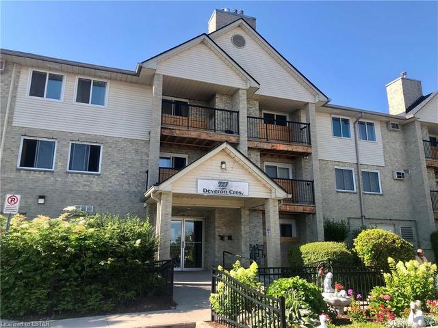 301 - 727 Deveron Crescent