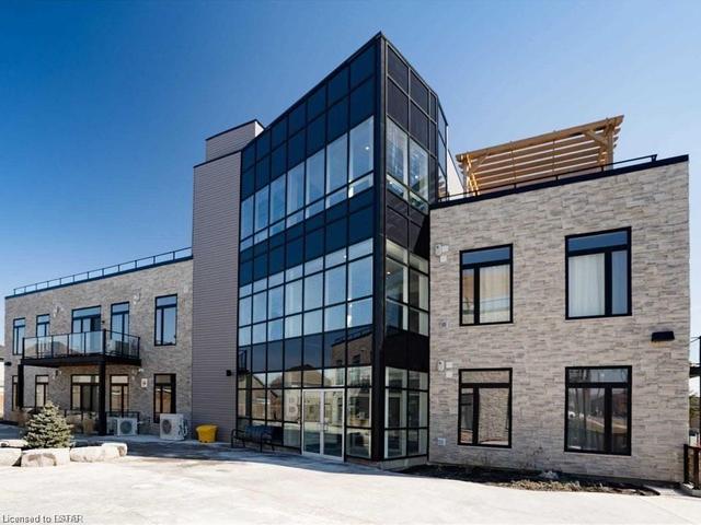 221B - 85 Morrell Street