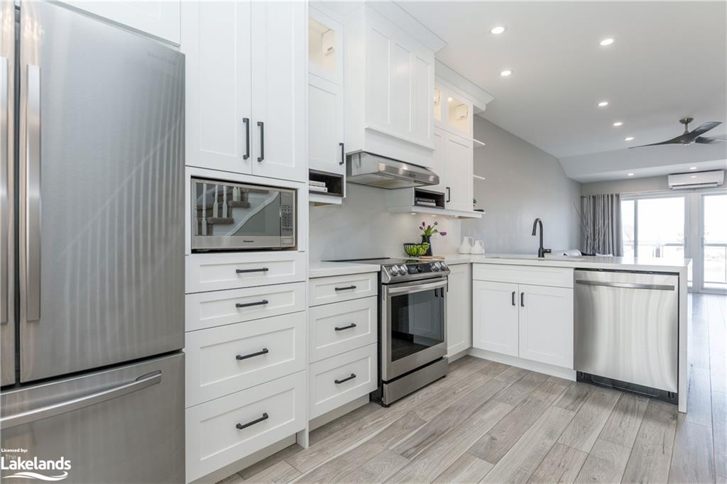 7 216 River Road E, For Sale 619,000 Condos.ca