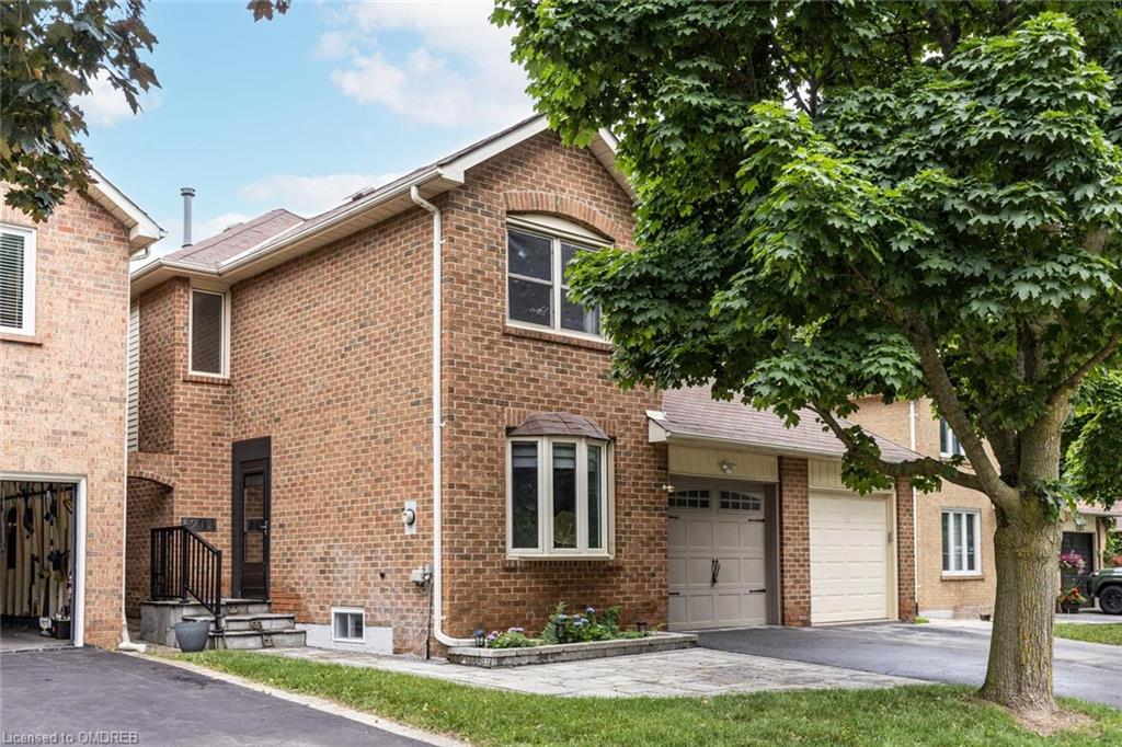 1204 Potters Wheel Crescent, Oakville For Sale 1,288,000 Condos.ca
