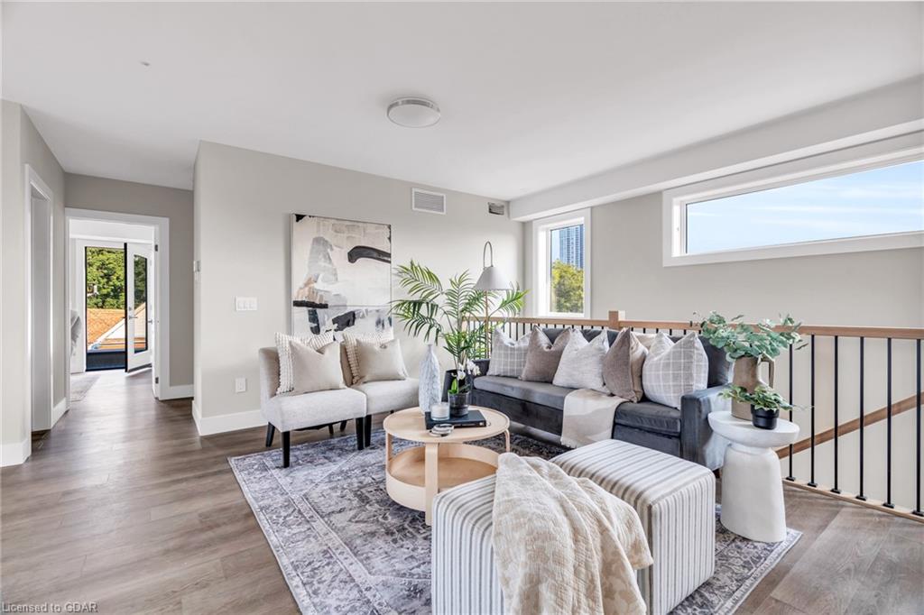 9 17 Peter Street, Kitchener For Sale 599,999 Condos.ca