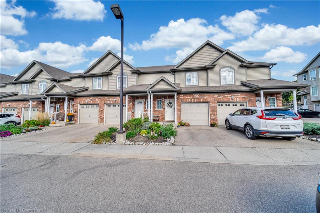 7 975 Strasburg Road, Kitchener For Sale 649,000 Condos.ca