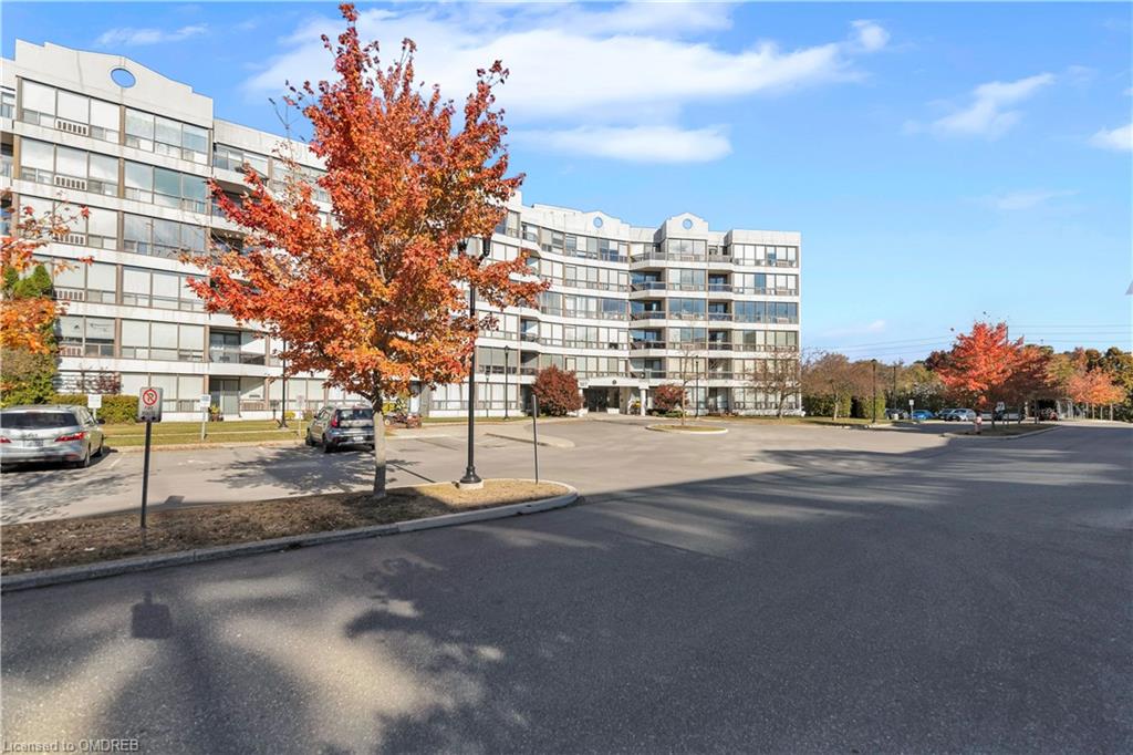 412 107 Bagot Street, For Sale 519,900 Condos.ca