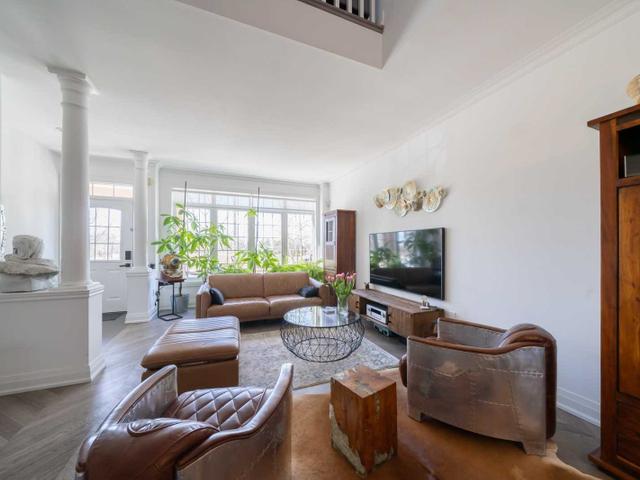 55 Northern Dancer Boulevard