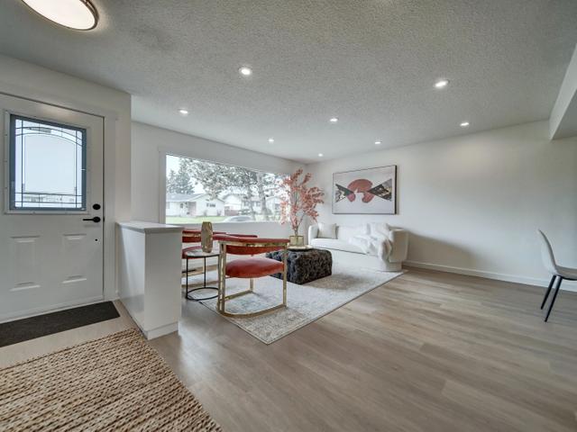 8404 134A Avenue Northwest