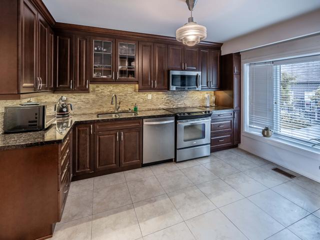 23 - 40 Castle Rock Drive