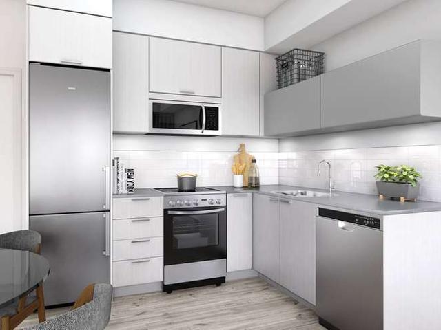 401 - 15 Neighbourhood Lane