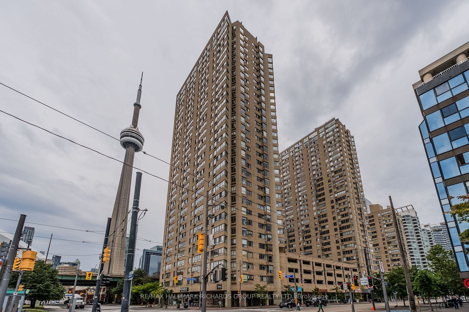 2805 270 Queens Quay W, Toronto For Sale 689,000 Condos.ca