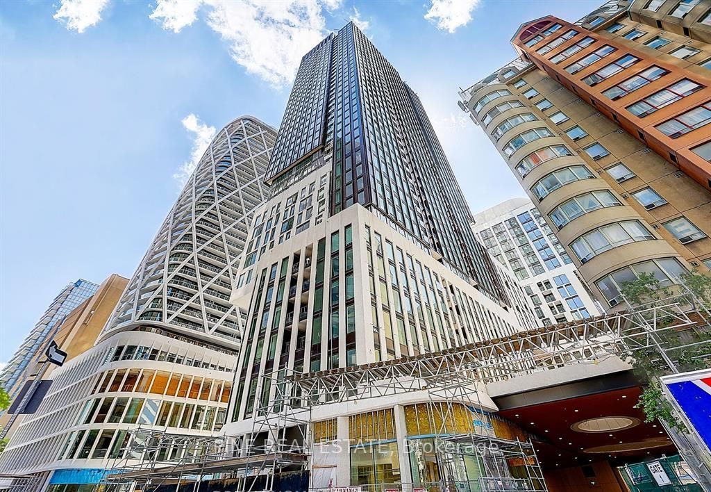 3106 - 238 Simcoe St, Toronto | For Rent @ $2,250 | Condos.ca