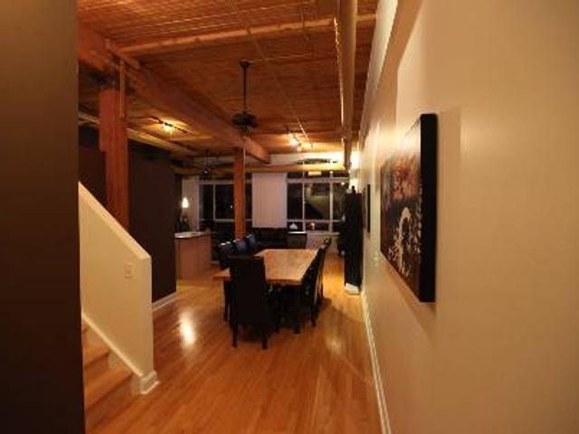 993 Queen St W, Unit 320