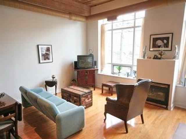 993 Queen St W, Unit 217