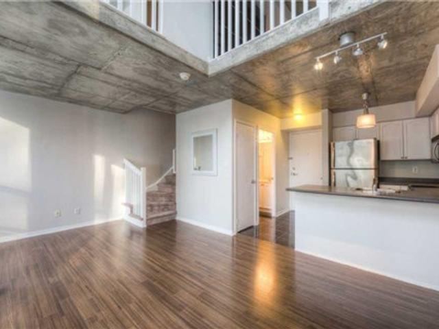 1029 King St W, Unit 822