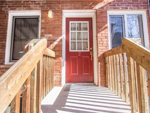 2 - 65 Gloucester St