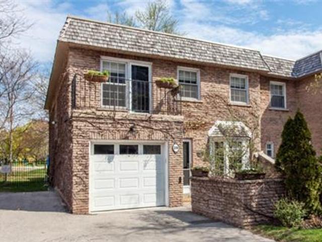 28 Farmstead Rd, North York | Sold, C3193902 | Condos.ca