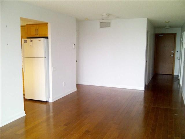 1808 - 33 Sheppard Ave E