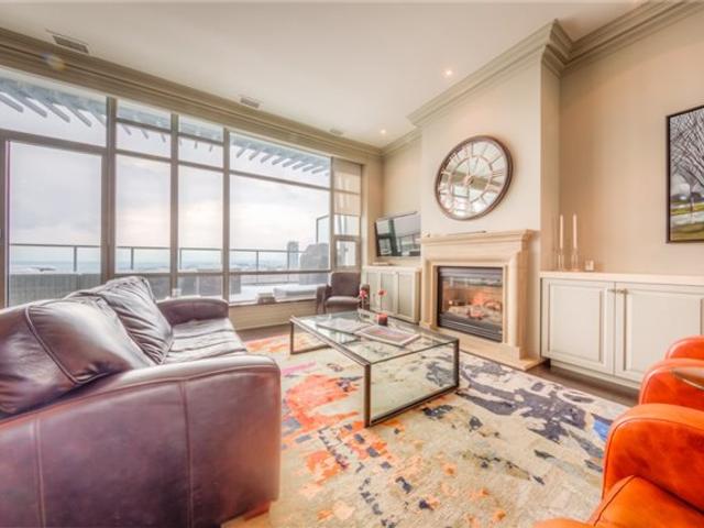 637 Lake Shore Blvd W, PH1007