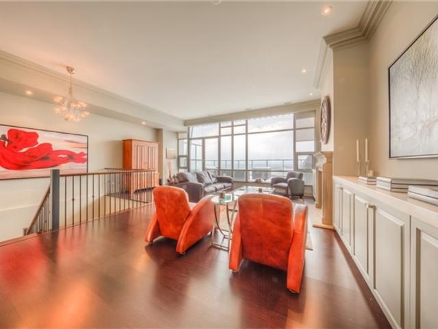 637 Lake Shore Blvd W, PH1007