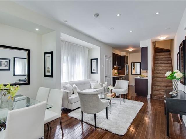 7 - 70 Hargrave Lane