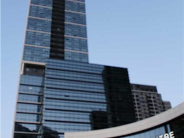2122 - 5 Sheppard Ave E