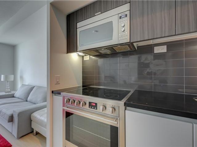 612 - 75 Queens Wharf Rd