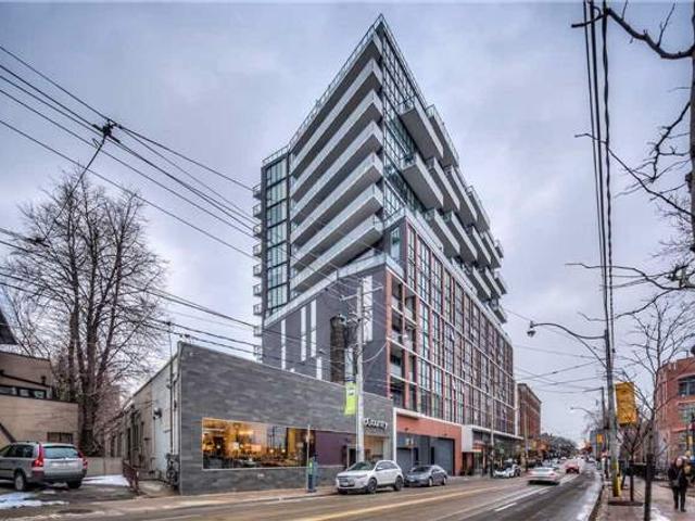 702 - 318 King St E