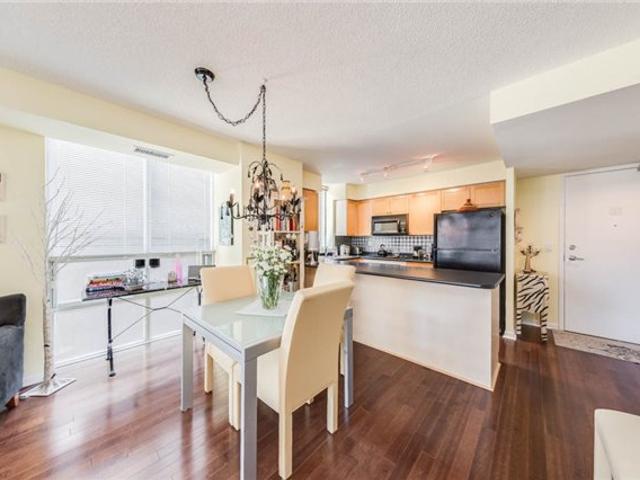 502 - 311 Richmond St E