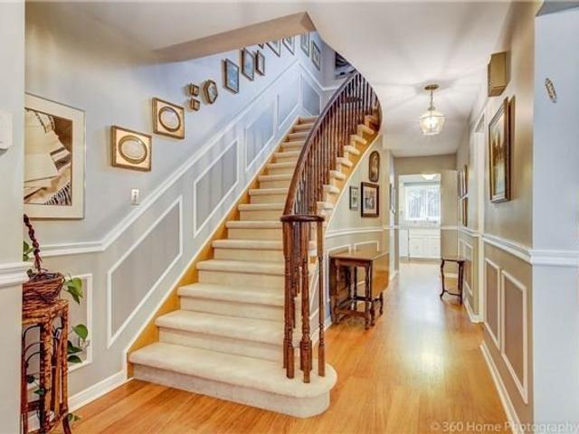 35 Tarbert Rd
