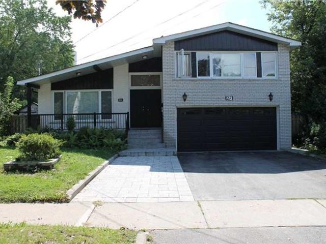 27 Stonedene Blvd