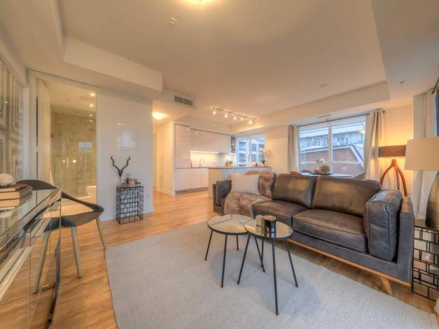 306 - 377 Madison Ave