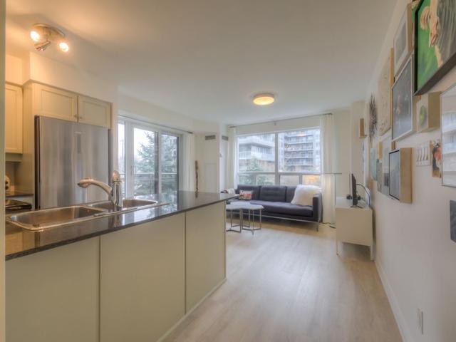 203 - 19 Barberry Pl