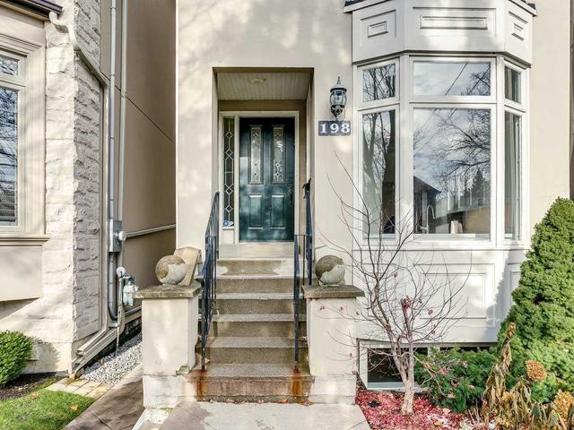 198 Bedford Park Ave