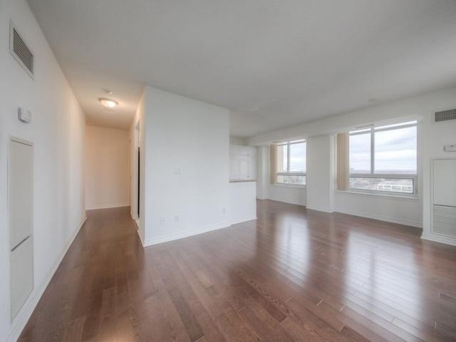 1004 - 18 Kenaston Gdns