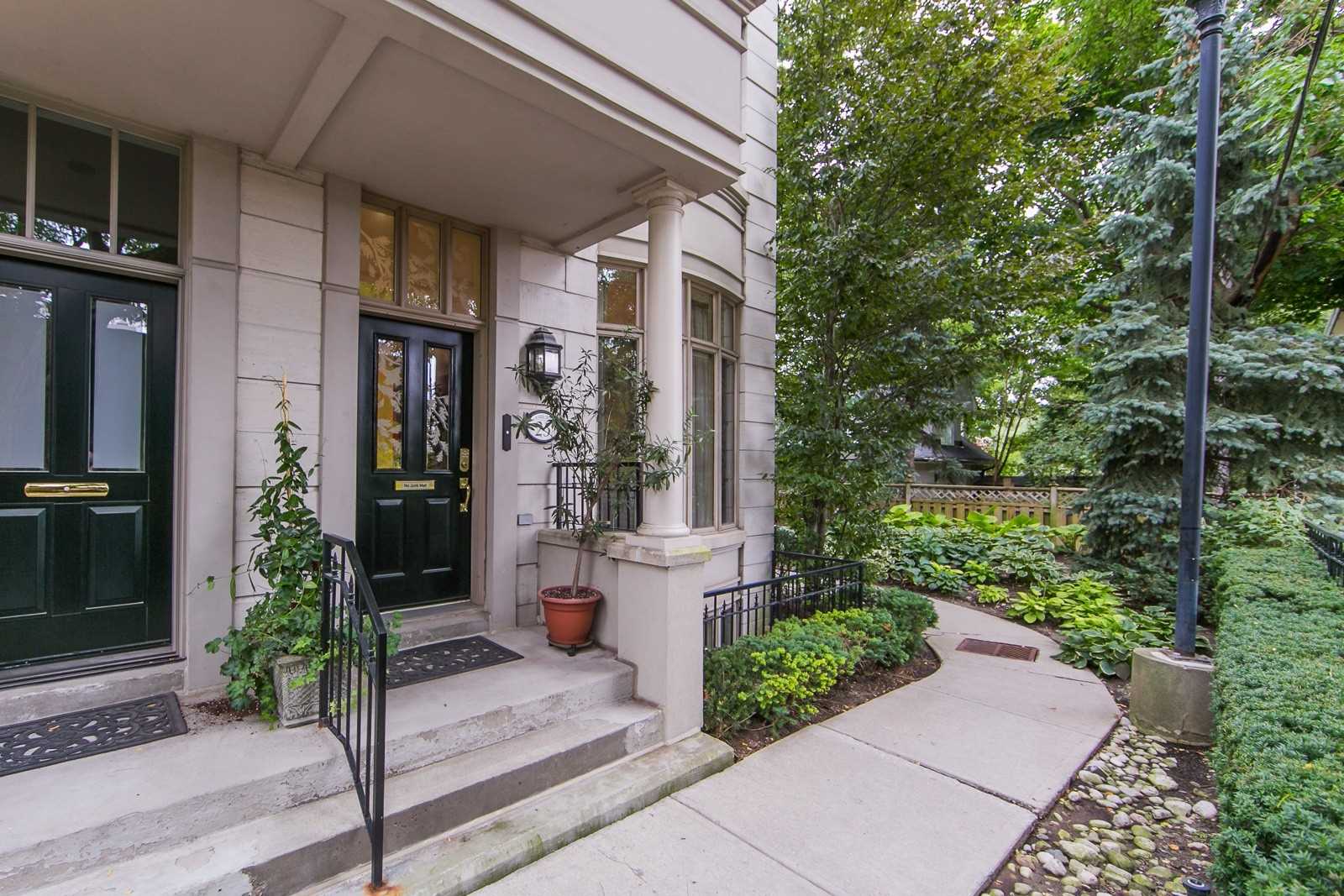 25 260 Russell Hill Rd, Toronto Leased, C4324458 Condos.ca