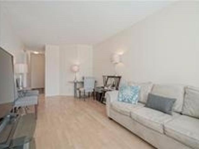 209 - 1801 Bayview Ave
