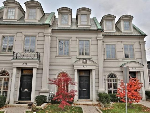 237 Lytton Blvd