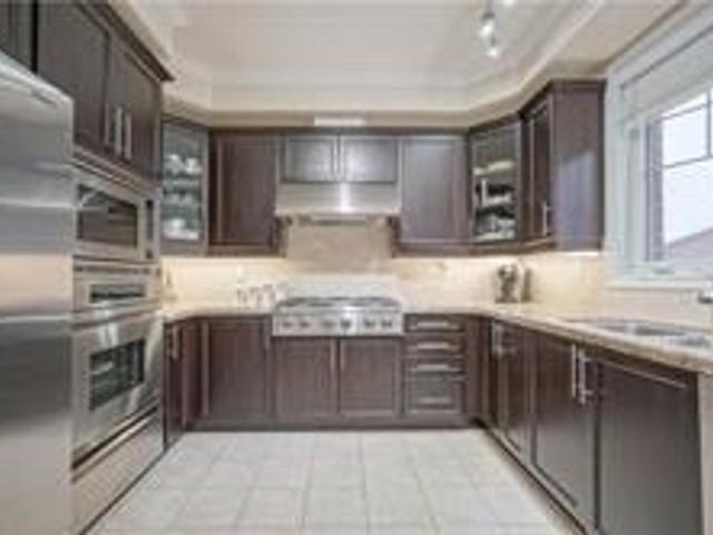 23C Hobson Ave