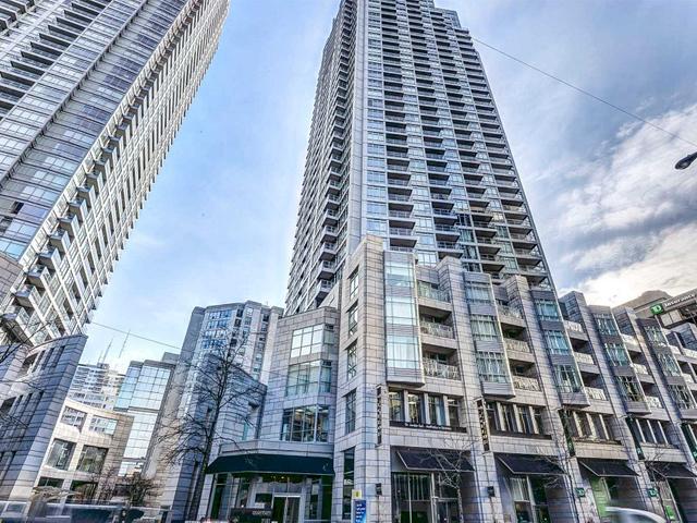 401 - 2181 Yonge St