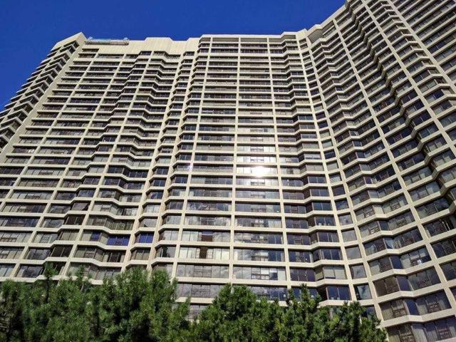 512 - 55 Harbour Sq