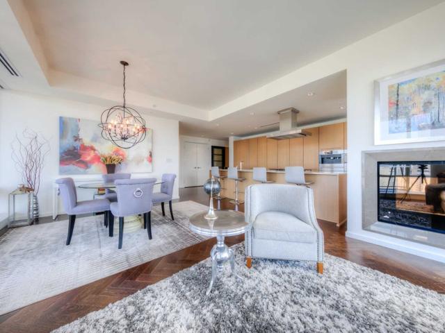 3705 - 180 University Ave