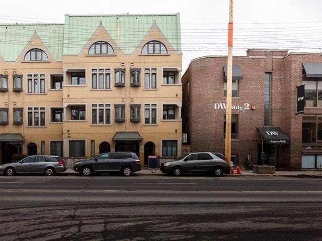 202 - 330 Davenport Rd