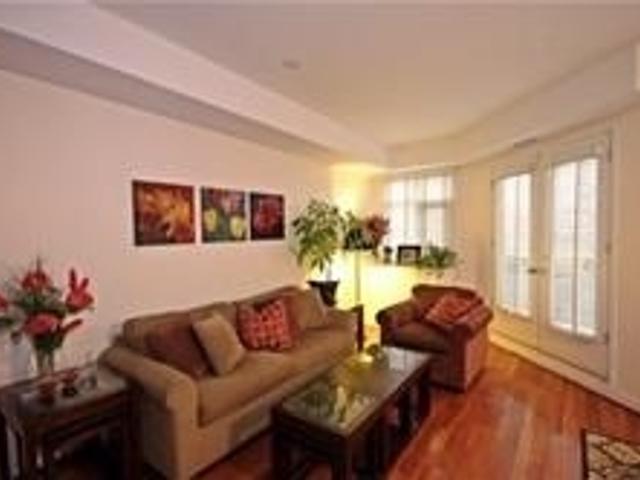 312 - 500 Richmond St W