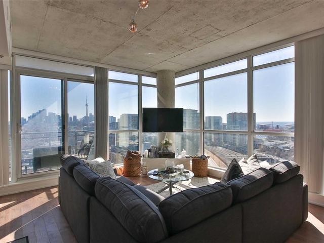 1604 - 20 Minowan Miikan Lane